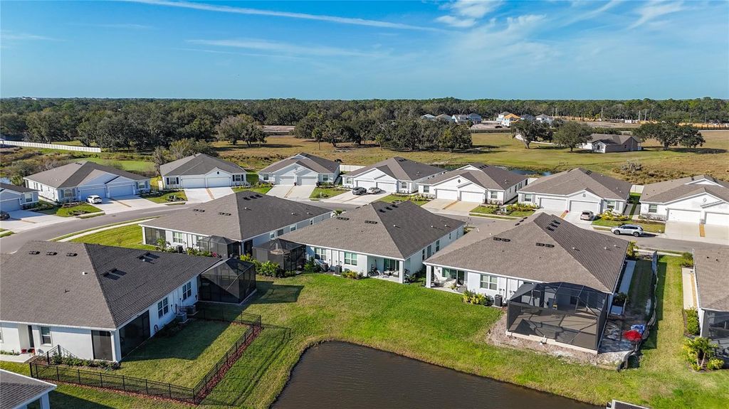 Image 35 of property listing at 621 157TH COURT E, Bradenton, FL 34212