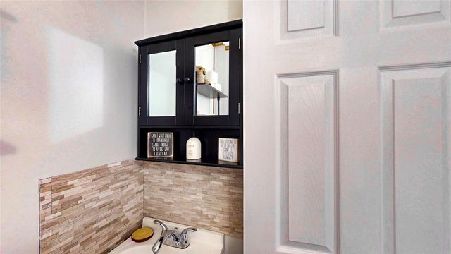 10237 Oakwood Drive, Corning, NY 14830