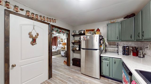 10237 Oakwood Drive, Corning, NY 14830