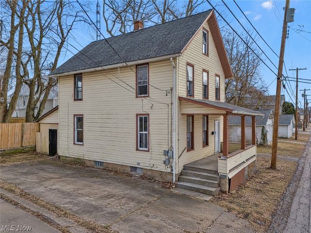 1258 Minerva Court NW, Canton, OH 44703