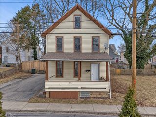 1258 Minerva Court NW, Canton, OH 44703