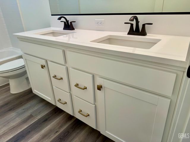 14709 Rutherford Park Ave, Bakersfield, CA 93311