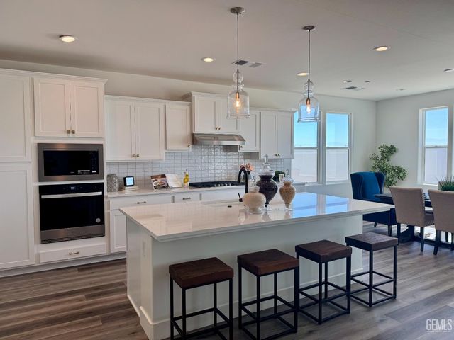 14709 Rutherford Park Ave, Bakersfield, CA 93311