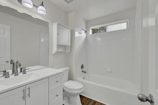 2043 Nevada, San Marcos, TX 78666