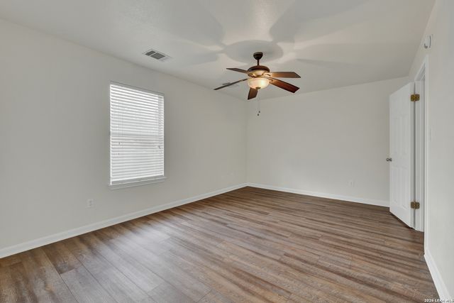 2043 Nevada, San Marcos, TX 78666