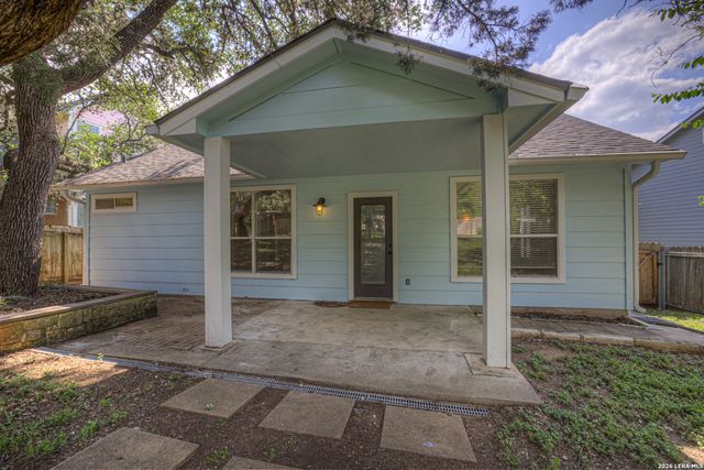 2043 Nevada, San Marcos, TX 78666