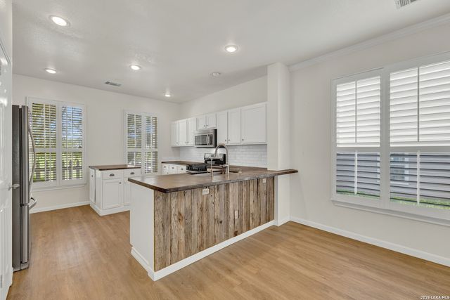 2043 Nevada, San Marcos, TX 78666