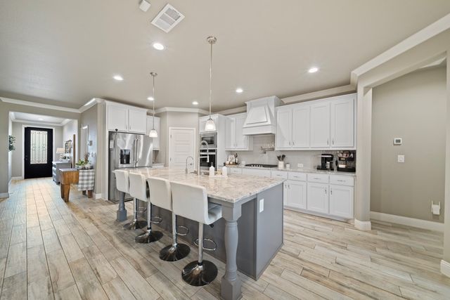 1805 Daybreak Way, Midland, TX 79705