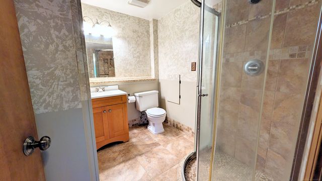 1826 Windingway Drive, Wixom, MI 48393