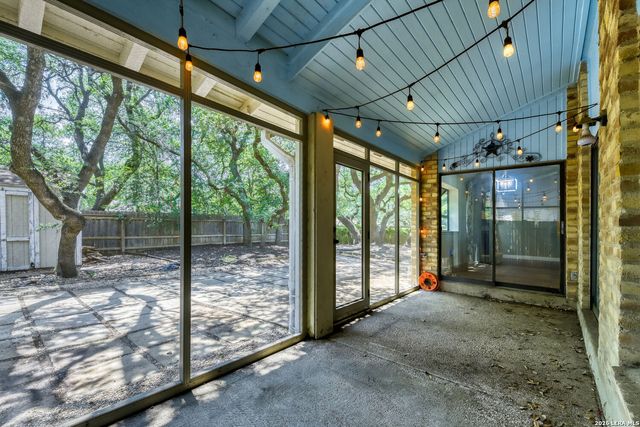 13914 Sugarberry Woods Street, San Antonio, TX 78249