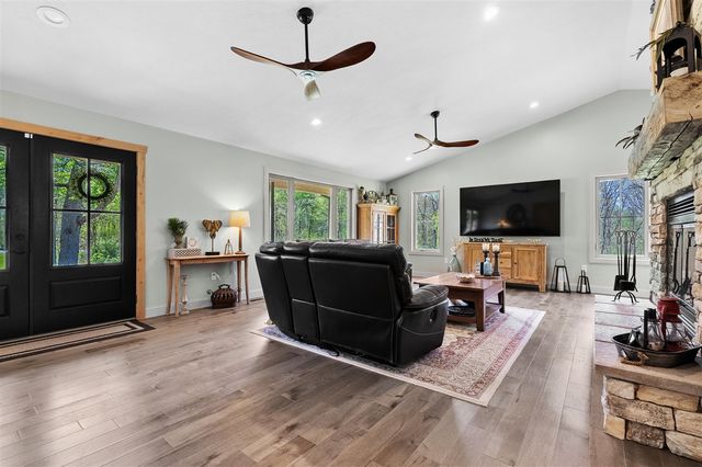 9797 Graham Road, Plainwell, MI 49080