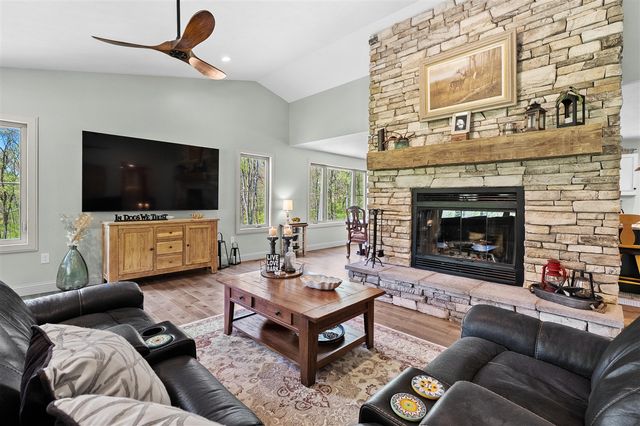 9797 Graham Road, Plainwell, MI 49080