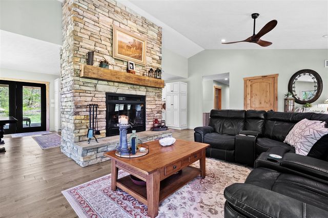 9797 Graham Road, Plainwell, MI 49080