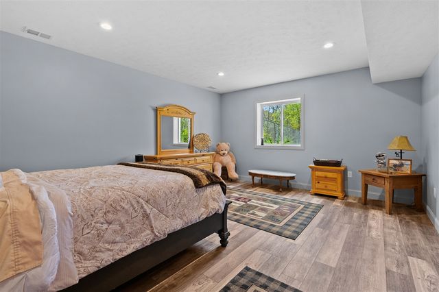 9797 Graham Road, Plainwell, MI 49080
