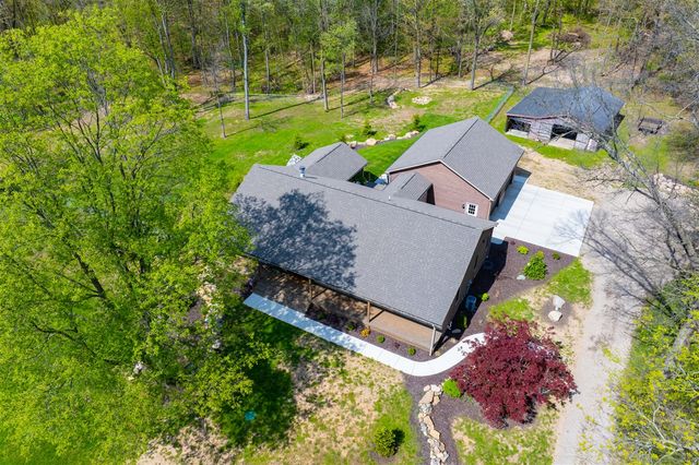 9797 Graham Road, Plainwell, MI 49080