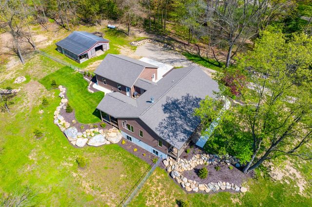9797 Graham Road, Plainwell, MI 49080