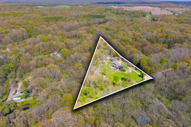9797 Graham Road, Plainwell, MI 49080