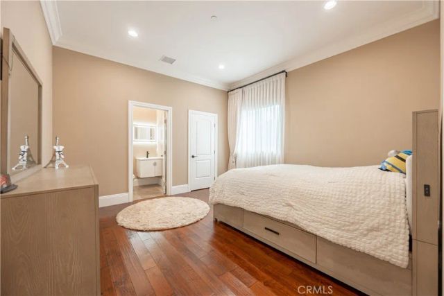 6554 Ethel Avenue, Valley Glen, CA 91606