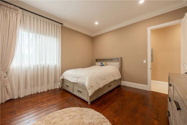 6554 Ethel Avenue, Valley Glen, CA 91606
