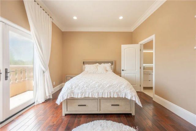 6554 Ethel Avenue, Valley Glen, CA 91606
