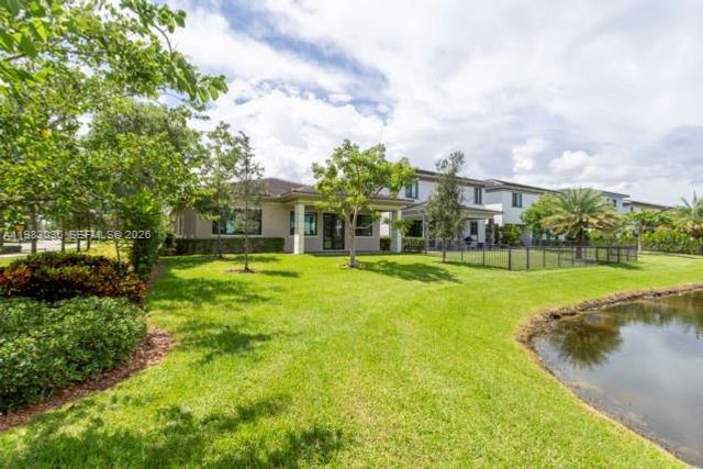 10705 Pacifica Way, Parkland, FL 33076