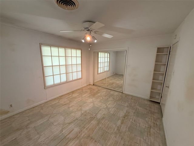2200 Agnew Street, Bonham, TX 75418