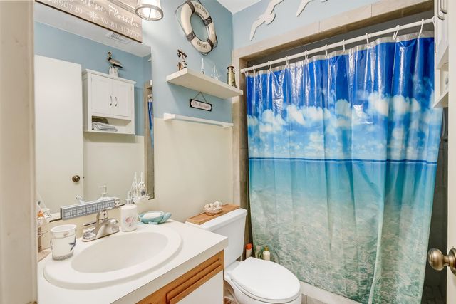 28 Catalonia Ct, St Augustine, FL 32086