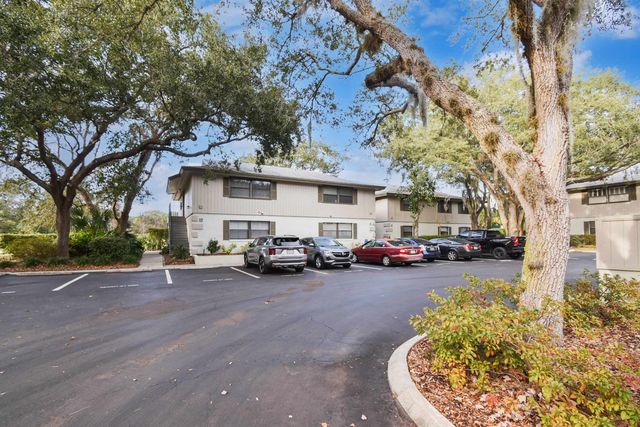 28 Catalonia Ct, St Augustine, FL 32086