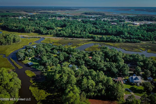Cherrywood Place, Gautier, MS 39553