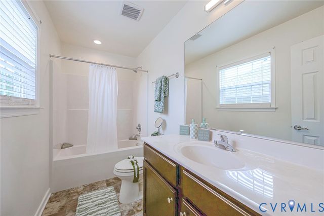 1632 Chestnut Park Ln, Richmond, VA 23222