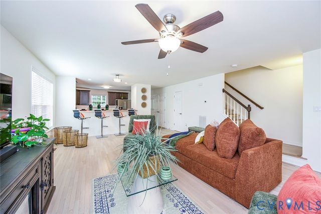 1632 Chestnut Park Ln, Richmond, VA 23222