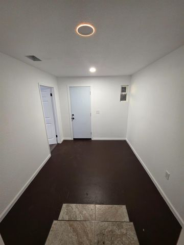 1430 N Golden Gate Ave, Stockton, CA 95205