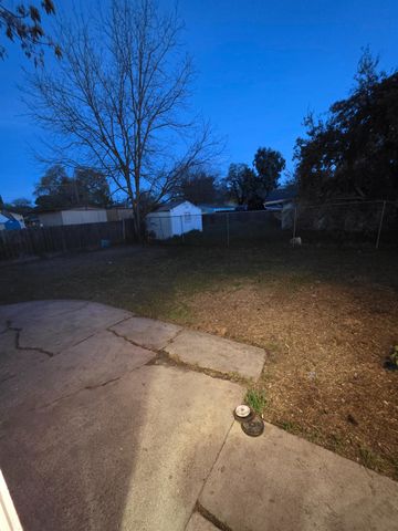 1430 N Golden Gate Ave, Stockton, CA 95205