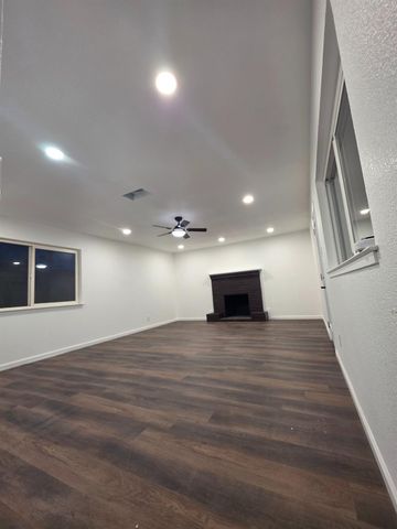 1430 N Golden Gate Ave, Stockton, CA 95205