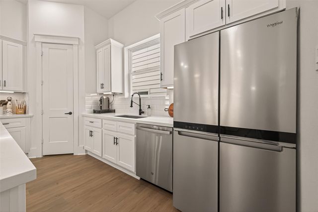 1243 W 23rd Street C, Houston, TX 77008