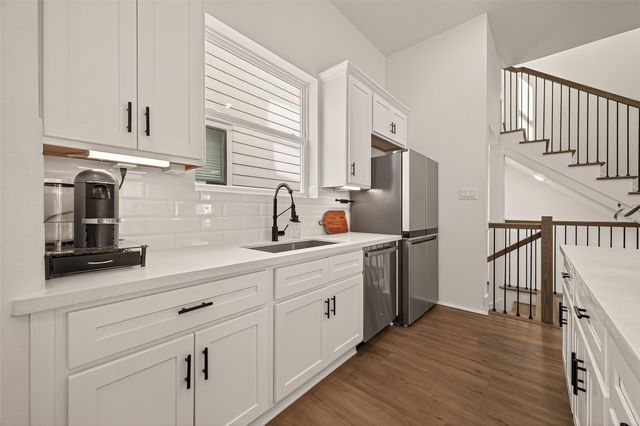 1243 W 23rd Street C, Houston, TX 77008