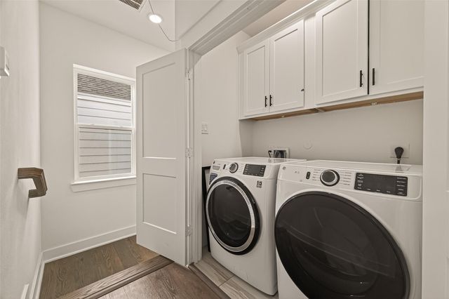 1243 W 23rd Street C, Houston, TX 77008