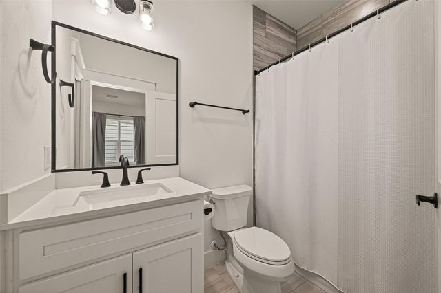 1243 W 23rd Street C, Houston, TX 77008