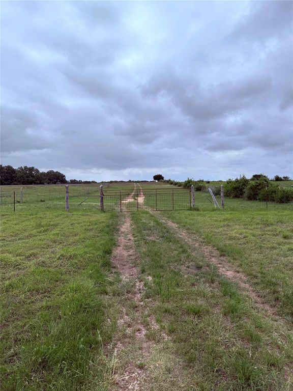 5341 CR 236, Liberty Hill, TX 78642