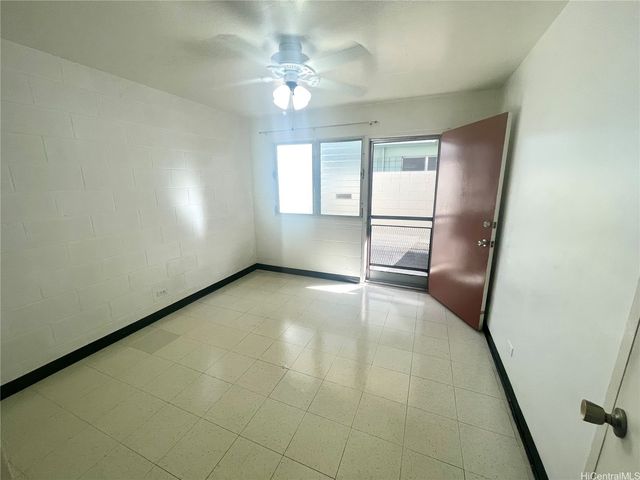 1046 Wong Ho Lane 1, Honolulu, HI 96814