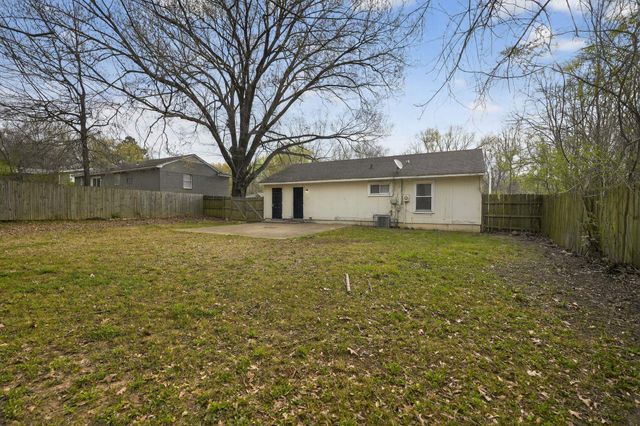 4177 UNIVERSITY ST, Memphis, TN 38127