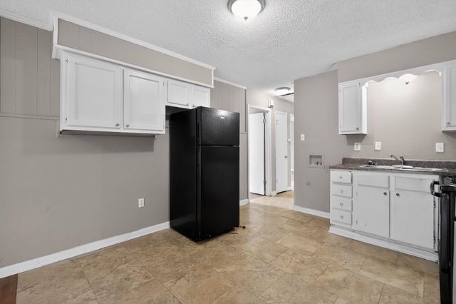 4177 UNIVERSITY ST, Memphis, TN 38127