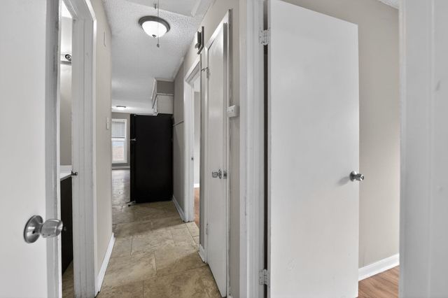 4177 UNIVERSITY ST, Memphis, TN 38127