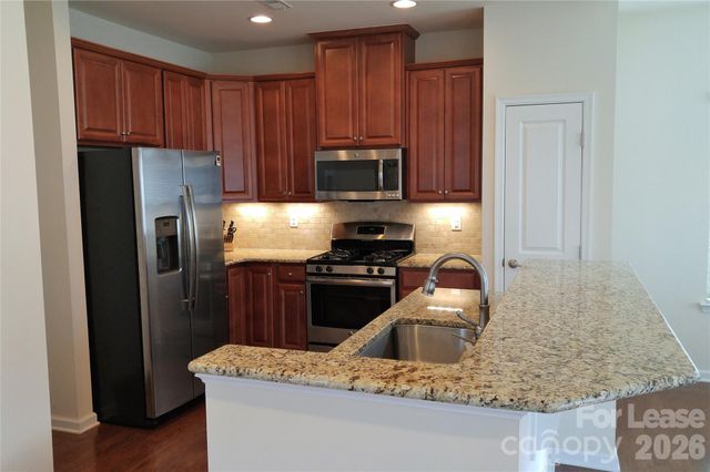 2504 Alyssa Lane, Charlotte, NC 28208