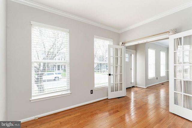 8 RIVER OAK DR, Stafford, VA 22554