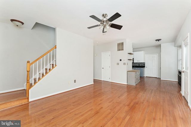 8 RIVER OAK DR, Stafford, VA 22554