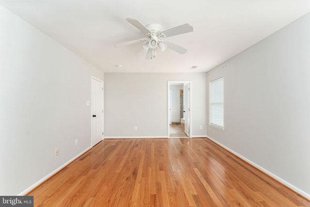 8 RIVER OAK DR, Stafford, VA 22554