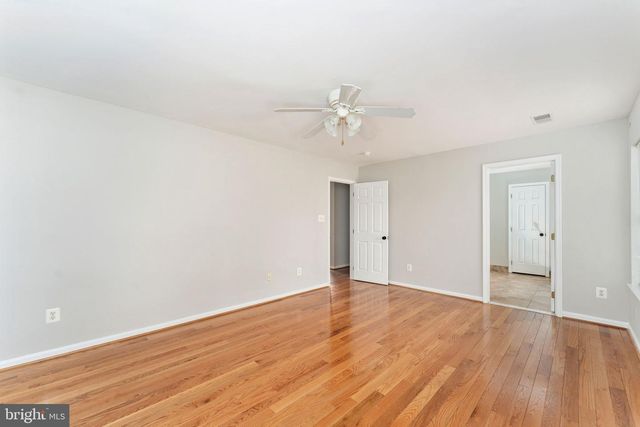 8 RIVER OAK DR, Stafford, VA 22554