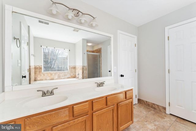 8 RIVER OAK DR, Stafford, VA 22554