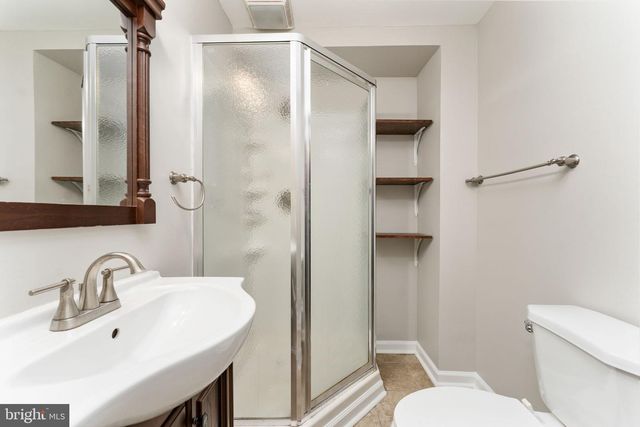 8 RIVER OAK DR, Stafford, VA 22554